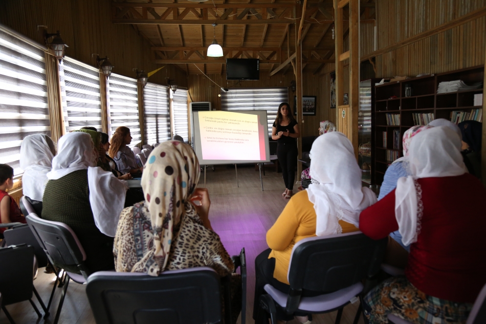 Jinwar Kadın Merkezi Okuma Yazma Kurs Kayıtları Başladı 